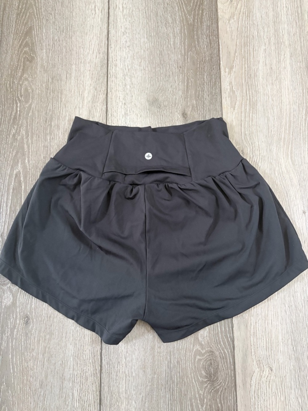 HALARA Black High-Waist Athletic Shorts